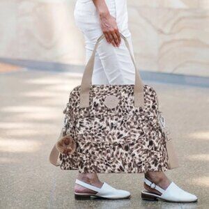 NWT Kipling: Pahneiro Printed Handbag (Leopard Feathers)